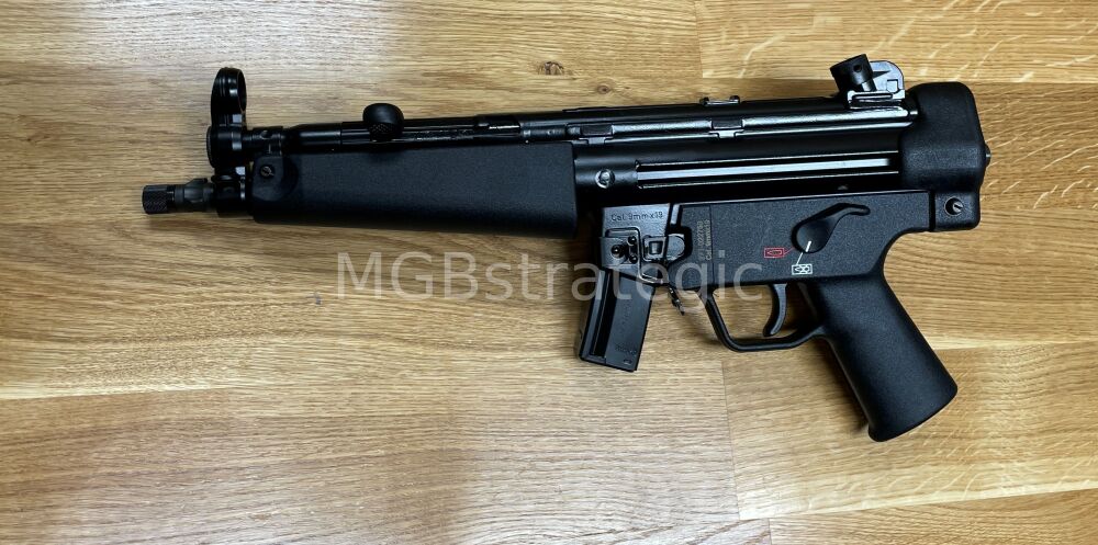 Heckler & Koch SP5 mit Abschlusskappe - halbautom. Pistole 9mmLuger Schaftschaft oder Klappschaft darf montiert werden - zivile Ausführung der Heckler & Koch MP5 - H&K SP 5 HK SP5